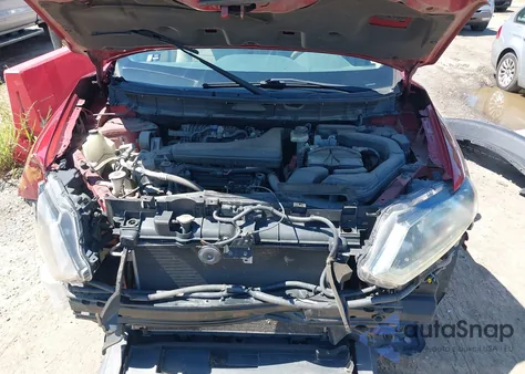 2015 Nissan Rogue S z USA, uszkodzony, nr VIN 5N1AT2MV5FC873632